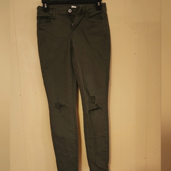 Arizona Jean Company Denim - Arizona, Size 1, olive green Jeggings.